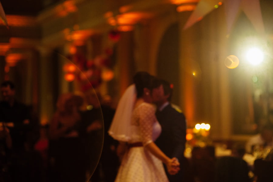 first dance, leeds met, photographer, wedding