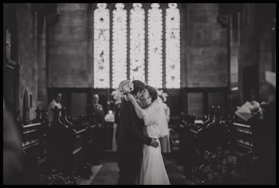 first, kiss, calverley, wedding, church, photography