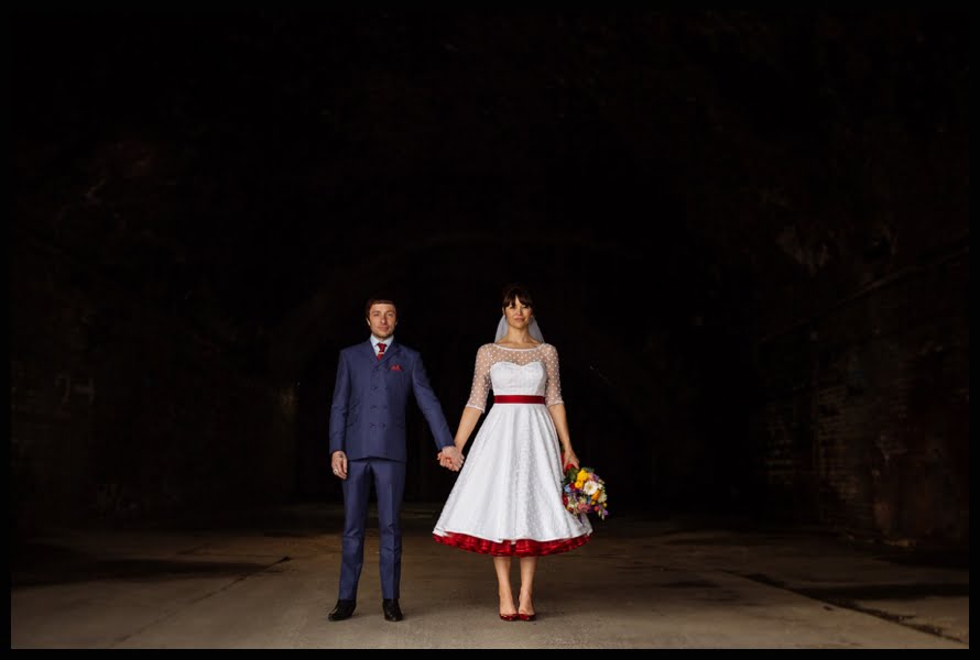 bride, groom, 50s, vintage, retro, photographer, wedding