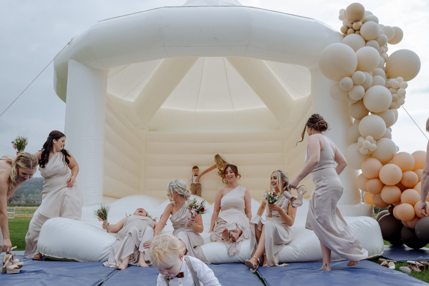 WHARFEDALE GRANGE WEDDING PHOTOGRAPHER,WHARFEDALE GRANGE HARROGATE