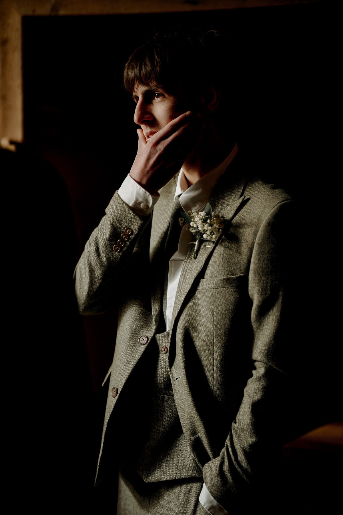 Why Golden Hour is Overrated,natural wedding photography UK,wedding photography lighting