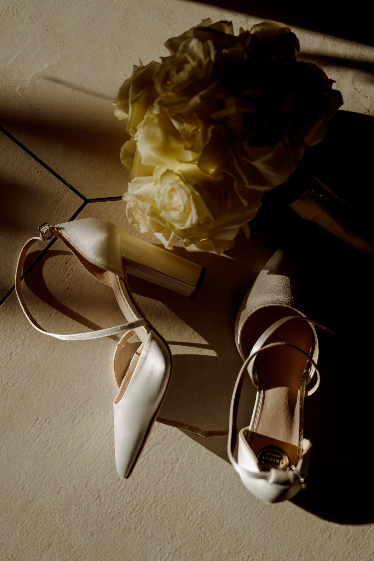 Why Golden Hour is Overrated,natural wedding photography UK,wedding photography lighting